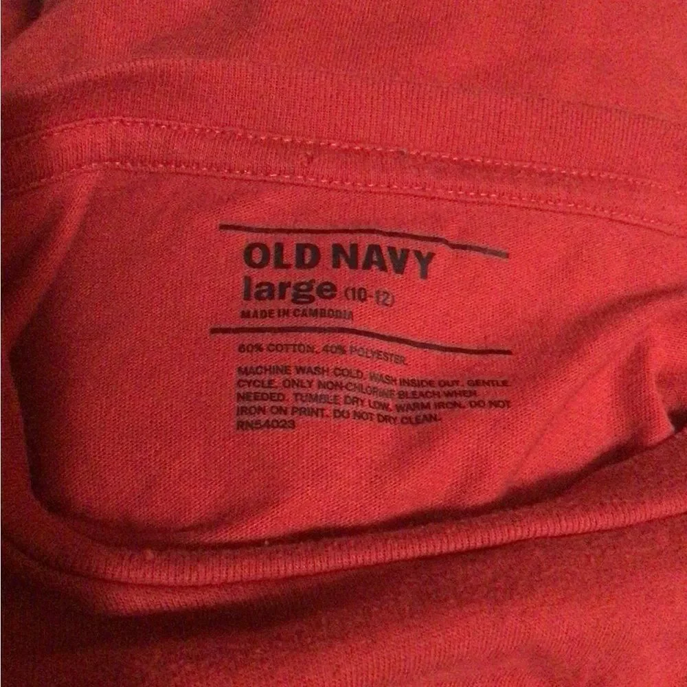 Old navy boys red graphic shirt size large
